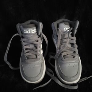 Adidas Hoops Mid 3.0 K in Gray and White